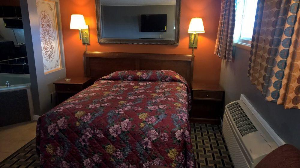 Economy Inn Marshalltown Exteriér fotografie