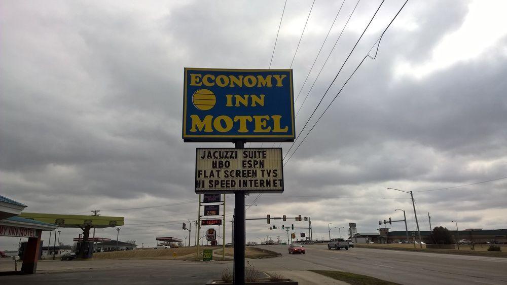 Economy Inn Marshalltown Exteriér fotografie